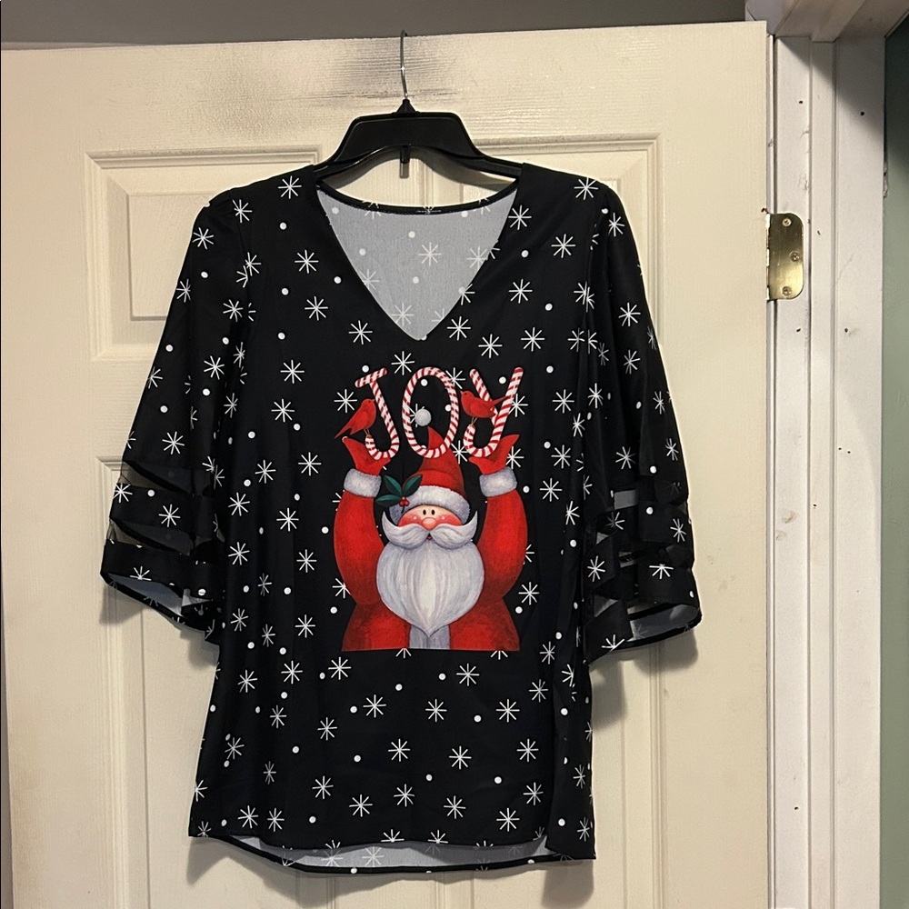 Holiday Christmas Black and White Santa Blouse Size Small